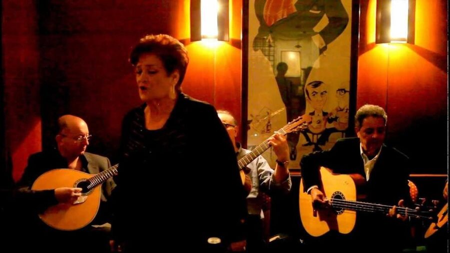 Lisbon: Fado Experience Private Tour - Entering Alfama on foot: the oldest streets, the real fado setting