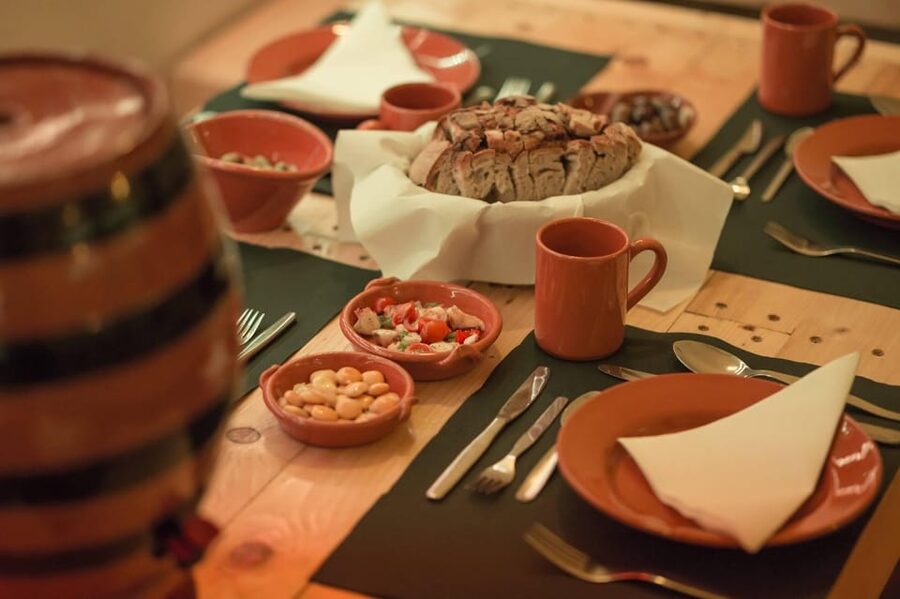 Lisbon: Fado Night with Dinner with Live Performance - FAQ