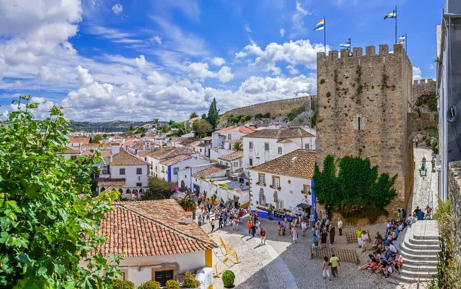 Lisbon: Fátima, Batalha, Nazaré and Óbidos Small-Group Tour - FAQ