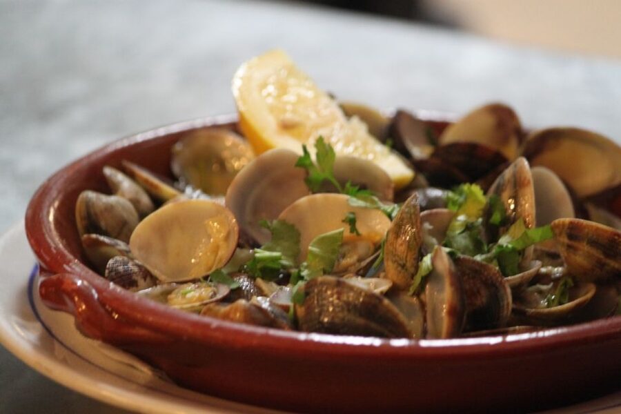 Lisbon: Food and Culture 3-Hour Walking Tour - Who should book, and who might skip this tour