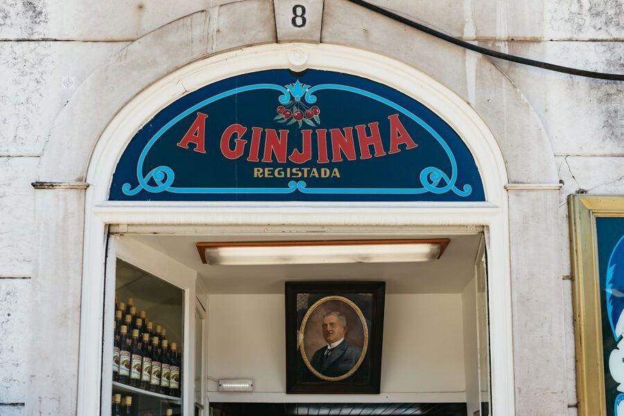 Lisbon: Food and Wine Small Group Walking Tour - Port Wine and Cheese: The Taste of Portugal’s Fortified-Wine Culture