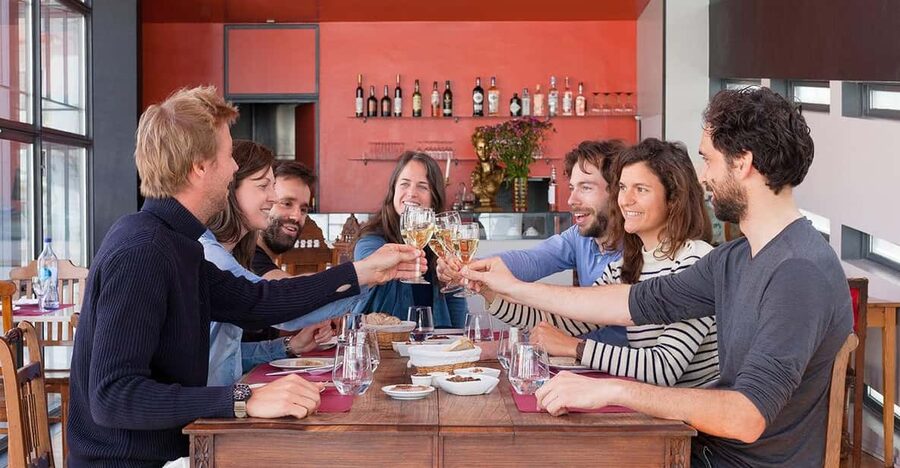Lisbon : Food & Fado Tour - Stop 3: Casa de Fado, a focused show in an intimate room