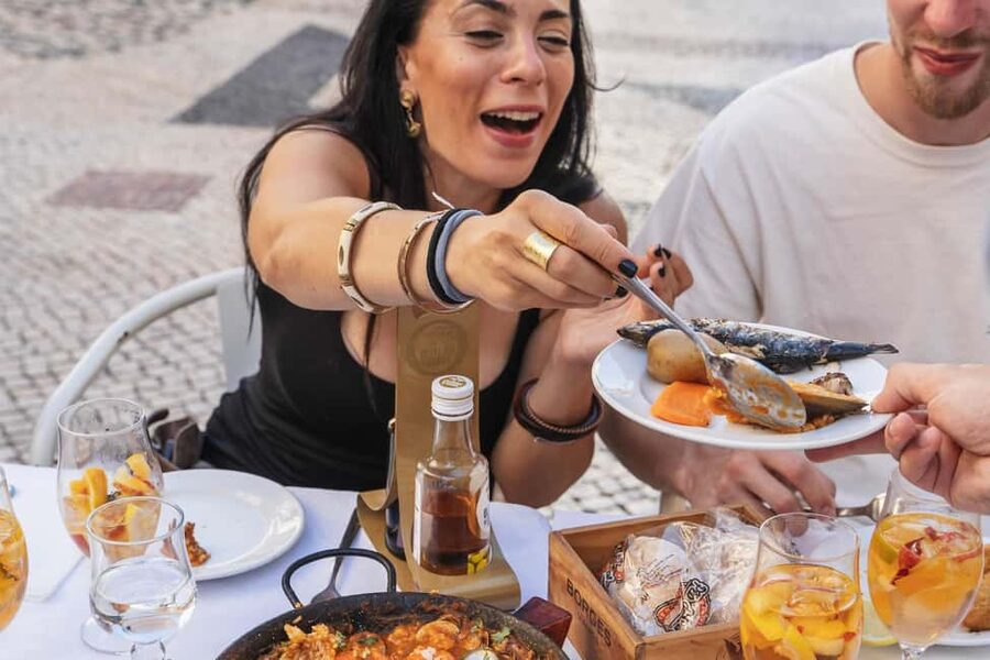 Lisbon: Food Tour with Local Tastings and Drinks - The walk and tasting flow: what happens across the stops