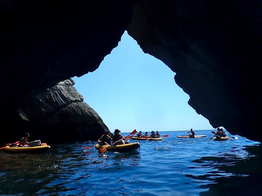 Lisbon: Full-Day Sesimbra Kayak Tour with Picnic - Snorkeling Masks and Coral Fish: A Short Underwater Bonus