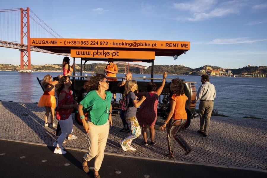 Lisbon: Fun Beer Bike by the Seafront - The 25 April Bridge photo stop, and what to get right