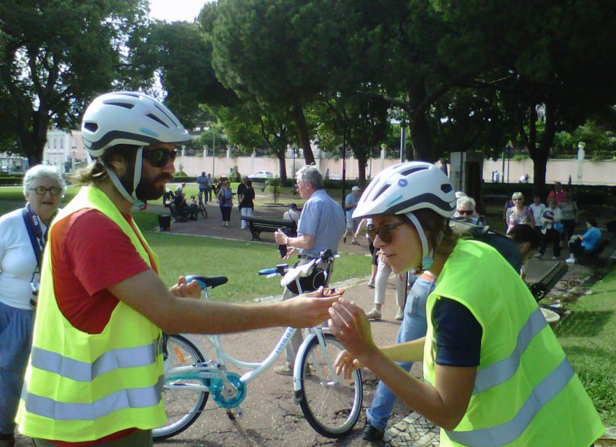 Lisbon: Go Taste Electric Bike Tour - Key things you’ll notice on this tour