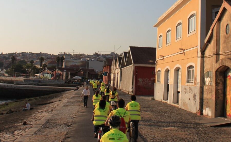 Lisbon: Go Tejo 3-Hour Electric Bike Tour - Cais do Sodré and Santo Amaro docks, finishing with river energy