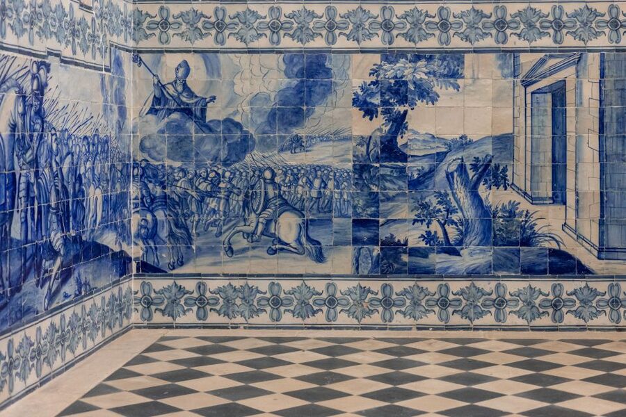 Lisbon: Graça Church | Convent & Terrace viewpoint access - Inside the convent complex: a place shaped by centuries