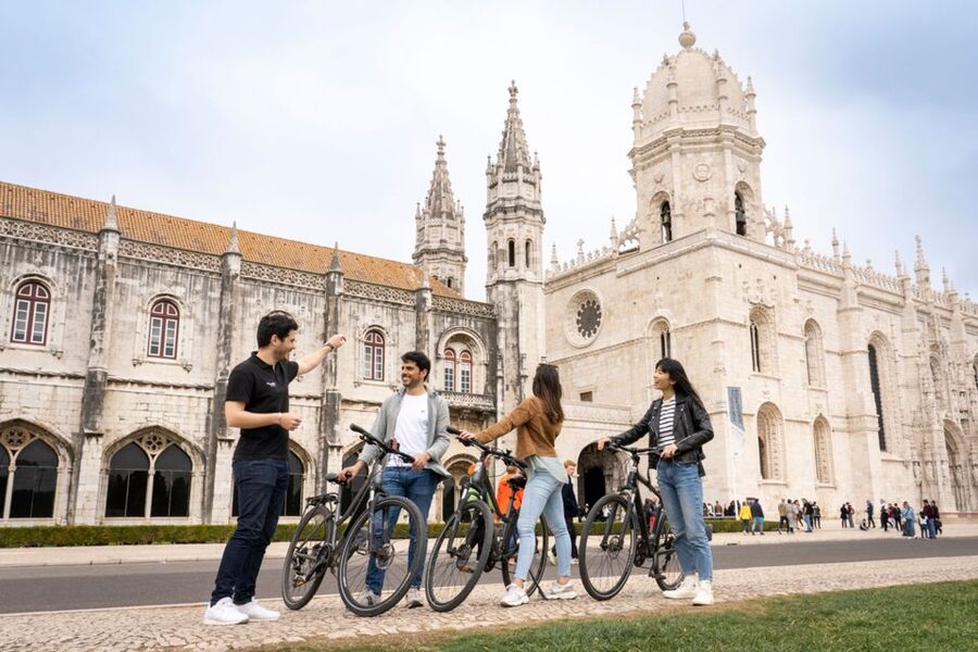 Lisbon: Guided Bike Tour, Helicopter Flight, and Boat Trip - Jerónimos Monastery to Belém Tower area: what you should look for