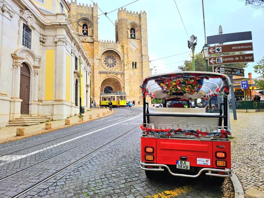 Lisbon: Guided Tuk-Tuk Tour Alfama and history - Church of Saint Anthony and Lisbon Cathedral: the story behind the stones