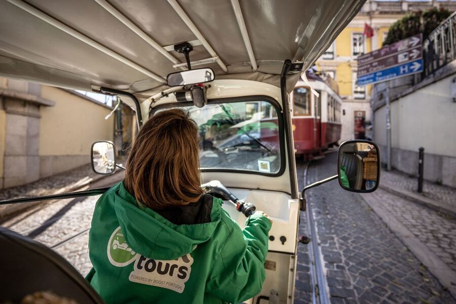 Lisbon: Guided Tuk-Tuk Tour Along the Historic Tram Line 28 - Heading toward Tram 28, with context that makes the route click