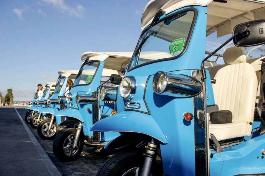 Lisbon Guided Tuk Tuk Tour: The City by the River - Key highlights at a glance