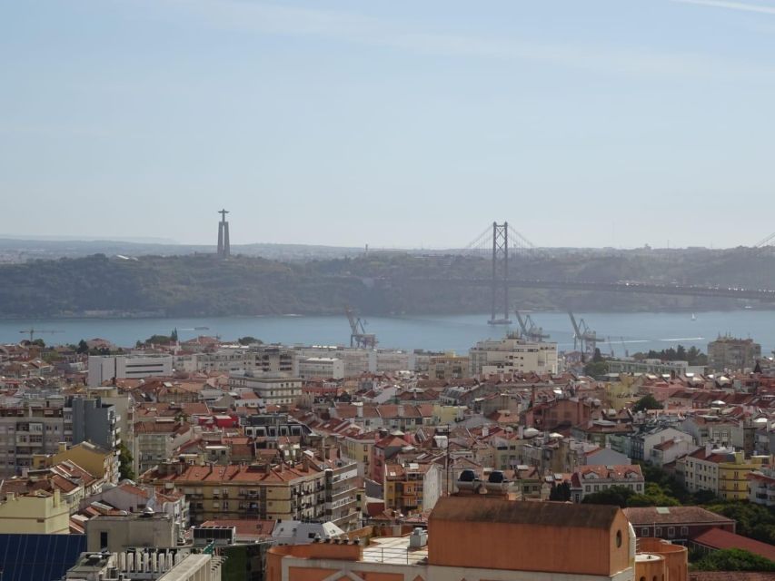 Lisbon: half day guided sightseeing tour by tuk tuk - Senhora do Monte, São Vicente de Fora, and Panteão Nacional