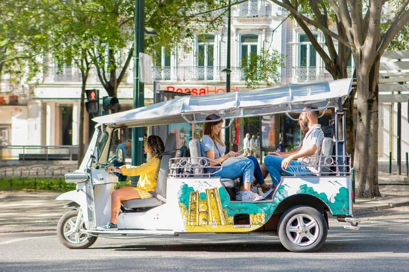 Lisbon: Half-Day Private Tuk Tuk Tour - Meeting points, pickup choices, and how to start smoothly