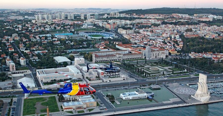Lisbon: Helicopter Tour over Belem - Over the 25 de Abril Bridge: Lisbon’s Modern Connection