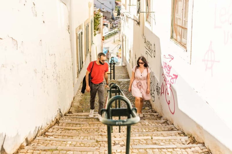 Lisbon: Highlights and Hidden Gems Private Tour with a Local - Key things that make this Lisbon tour work