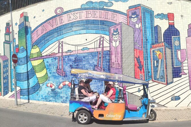 Lisbon Highlights: Private Tuk Tuk Tour Adventure Sightseeing - Pickup and getting started without stress