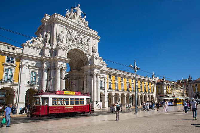 Lisbon Hills Red Tram by Tram 28 route - Boarding, Timing, and the Small Stuff That Causes Big Frustration