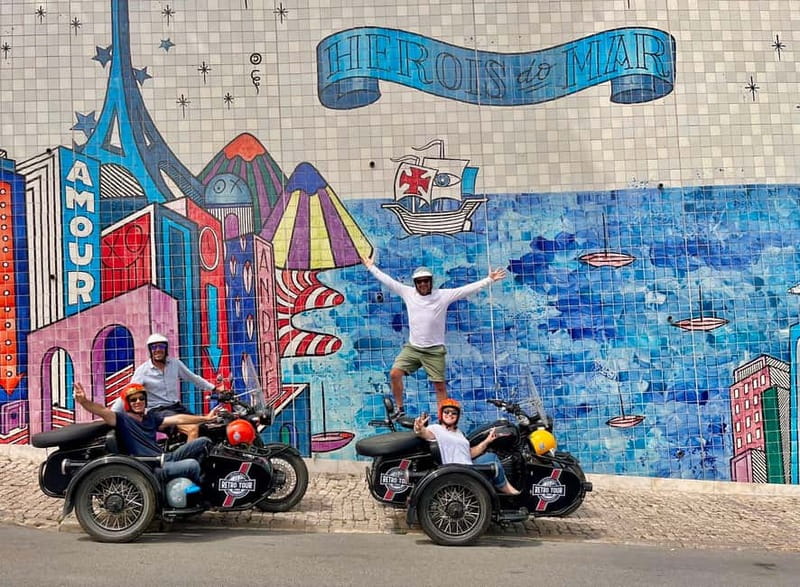 Lisbon : Historic Motorcycle Side-car Tour 1H - Price and value: what $158 per group really buys you