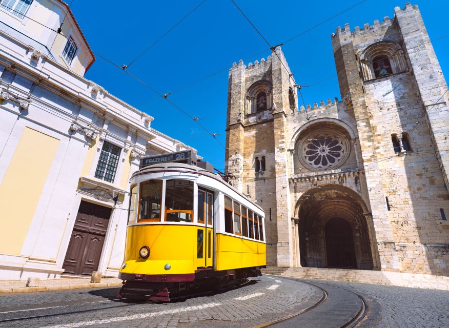 Lisbon: Historical Tour on a Tukxi - Mouraria stop: quick flavor of Lisbon plus food and culture context
