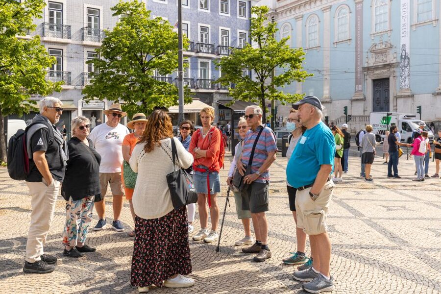 Lisbon: History, Stories and Lifestyle Walking Tour - Santa Justa Elevator and Baixa: One of the Best Viewpoints, Then the City Engine Room