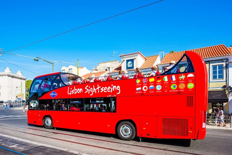 Lisbon: Hop-On Hop-Off Bus Tour - Cascais and Estoril on the Costa do Sol route