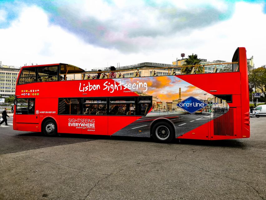 Lisbon: Hop-On Hop-Off Bus Tour - Audio guides in 16 languages plus a free digital walking tour