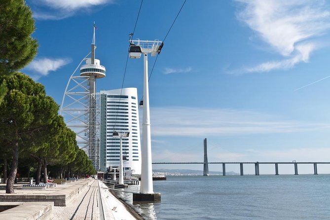 Lisbon Hop-On Hop-Off Tour: 48-Hour in Belém & Modern Lisbon - Audio guide, comfort, and the practical tech check