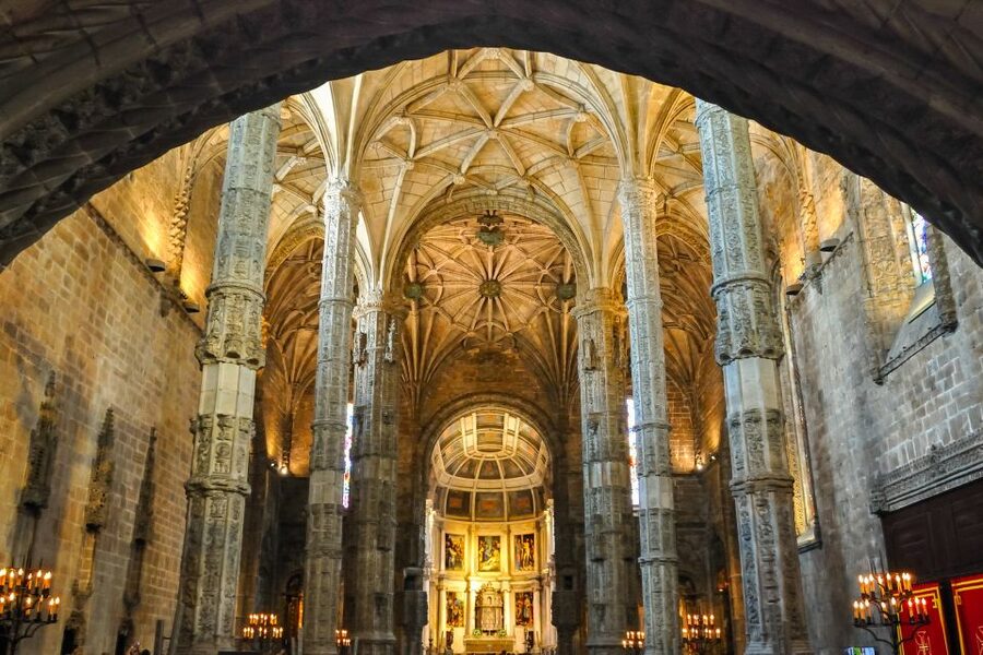 Lisbon: Jerónimos Monastery Entrance Ticket - Vasco da Gama and Luís de Camões, how the monastery connects names to space