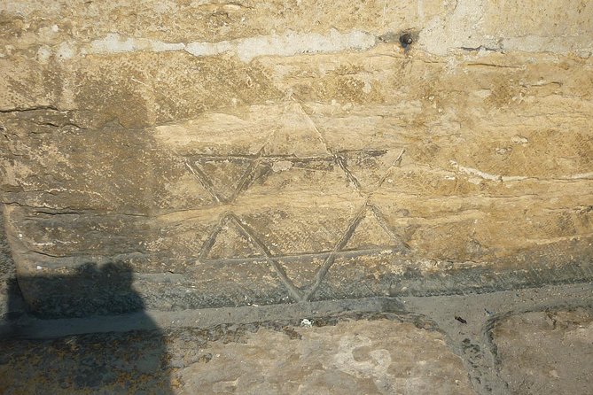 Lisbon Jewish Heritage and History - Private Tour Van - Museu Arqueologico do Carmo: Jewish finds and everyday life artifacts