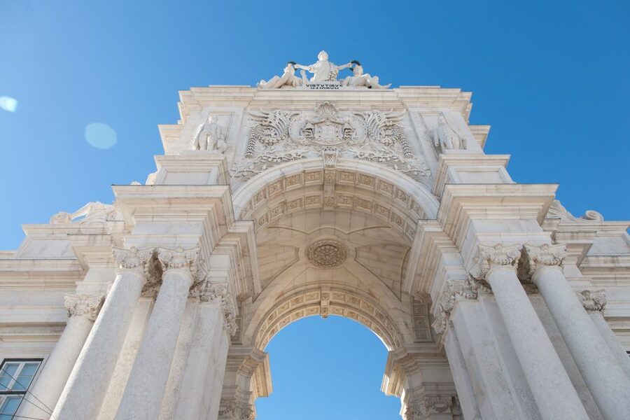 Lisbon: Jewish History Private Tour - Baixa and Commerce Square, where Lisbon rebuilt and reorganized