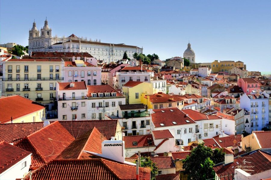 Lisbon: Jewish Quarter Guided Walking Tour - Mouraria and Praça da Figueira: where the city keeps telling side stories