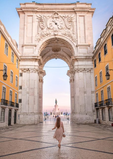 Lisbon: LISBON STORY TOUR BY TUK TUK - Monastery of São Vicente de Fora and the National Pantheon: landmarks with a purpose