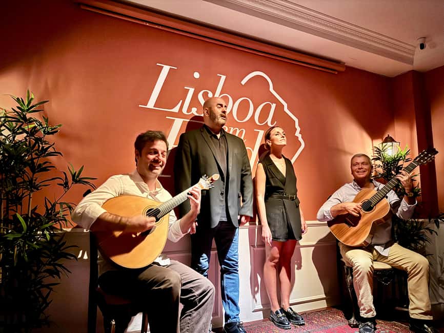 Lisbon: Live Fado Show with Port Wine in Historic Center - Port wine with the music, and the smarter choice if you prefer juice