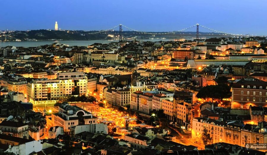 Lisbon: Luxury Fado Tour with Dinner included - Key Points Before You Go