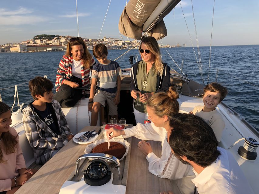 Lisbon: Luxury Private Sailing Boat Cruise on River Tagus - Price and Value for a Private Boat Up to 2
