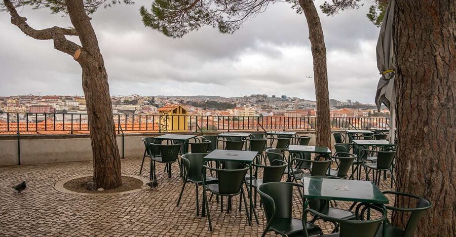 Lisbon: Old Town City Tour by Private Tuktuk - Why an electric private tuktuk is the best match for Lisbon’s steep streets