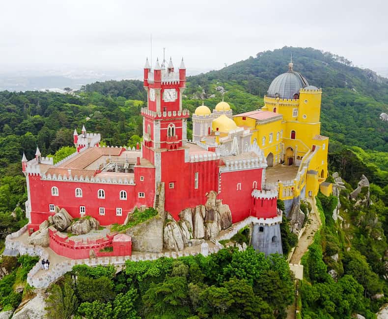 Lisbon: Pena Palace, Sintra, Cabo da Roca & Cascais Day Tour - Key highlights worth your attention