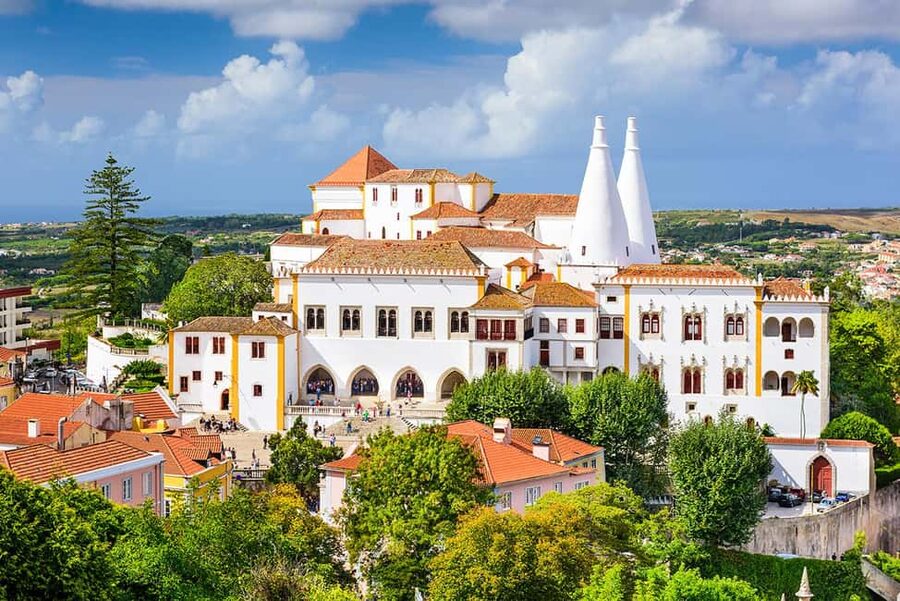 Lisbon: Pena Palace, Sintra, Cabo da Roca & Cascais Day Tour - Sintra village time: photos, shopping, and pacing that keeps you from rushing