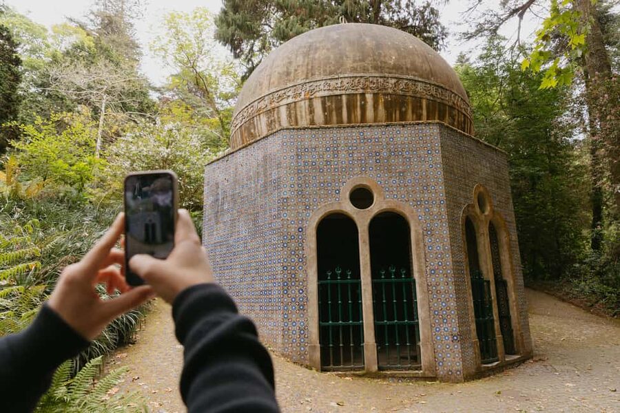 Lisbon: Pena Palace, Sintra, Cabo da Roca, & Cascais Daytrip - Getting Started at Parque Eduardo VII: Meeting Point and First Advantage