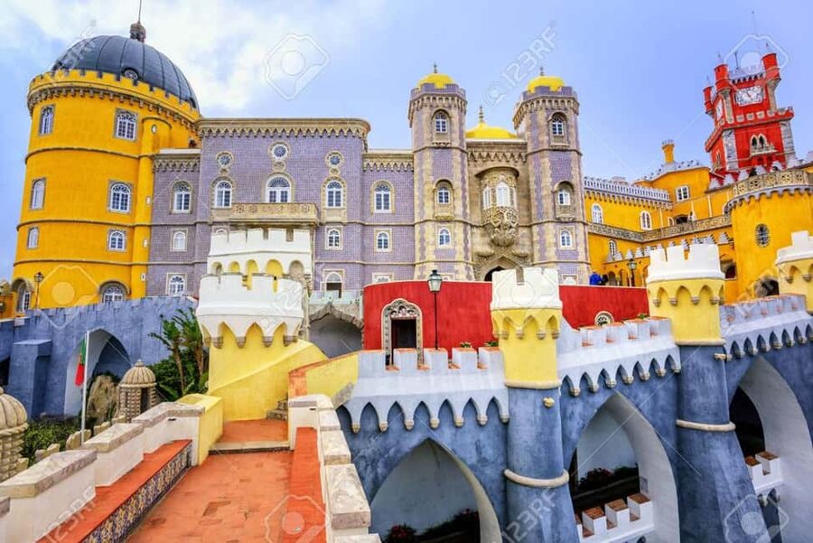 Lisbon: Pena Palace, Sintra, Cabo da Roca, & Cascais Tour - Getting Your Bearings Fast: Pickup, Timing, and How to Start the Day Right