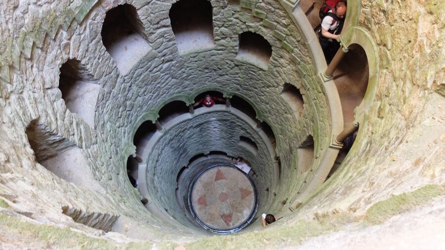 Lisbon: Pena, Regaleira & Atlantic Coast Tour with a Local - Comfort, pacing, and what the itinerary feels like in real time