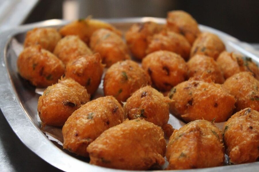 Lisbon: Portuguese Petiscos Tasting Tour by E-Bike - Price and value: what $82 buys you in Lisbon