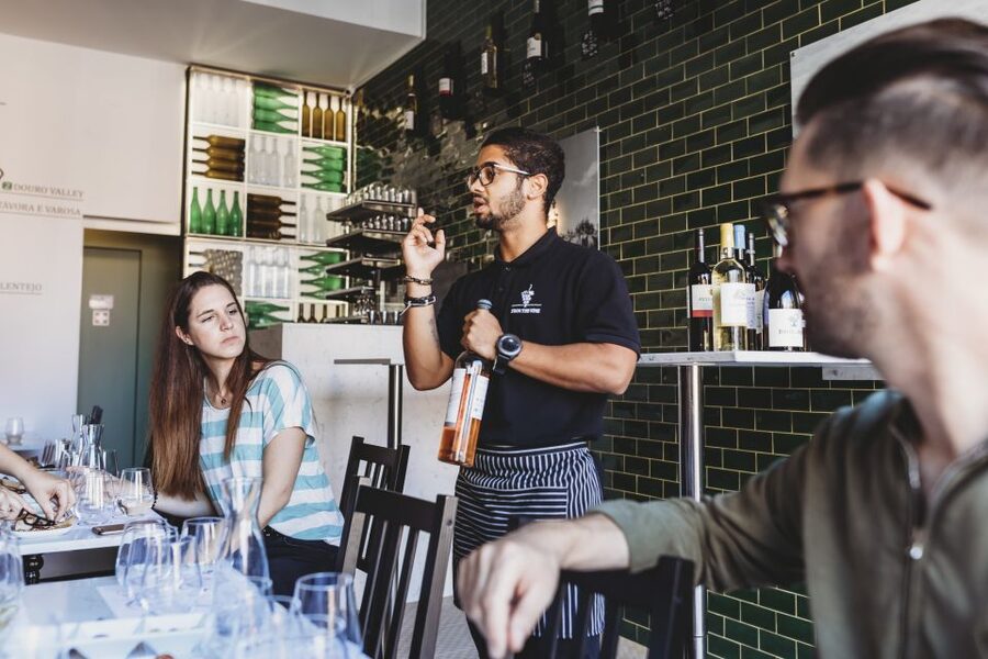 Lisbon: Portuguese Wine and Cheese Tasting with Lunch - When to Go, and What to Do Before and After