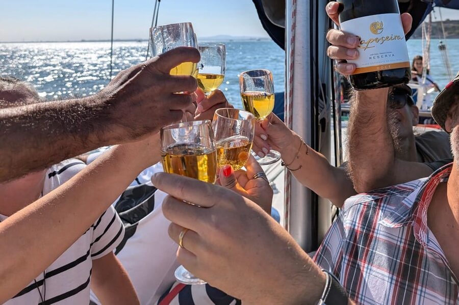 Lisbon: Private Boutique Boat Tour – Sail in Style - Belem Tower and the Monument of the Discoveries: the classic start