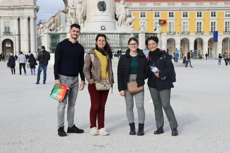Lisbon: Private Custom Tour with a Local Guide - Monument exteriors and optional museum time, built around your interests