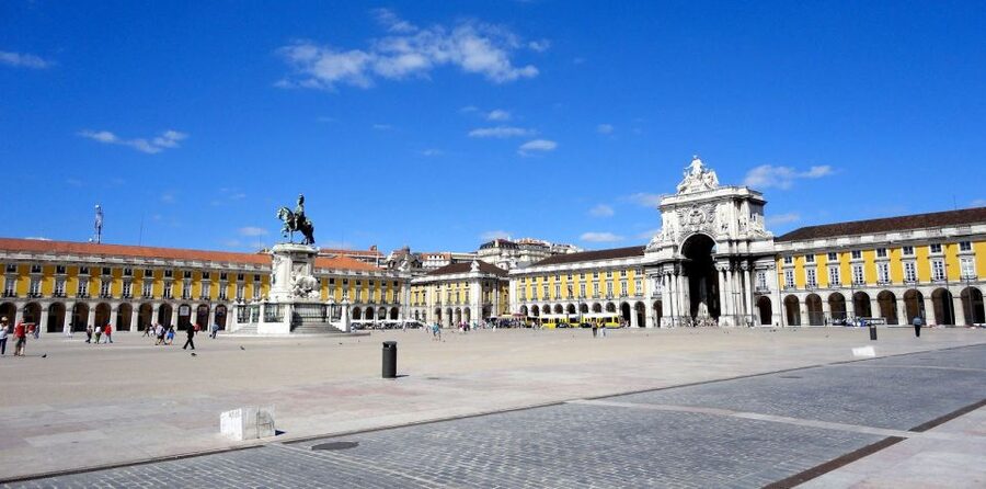 Lisbon: Private Full Day City Tour - Belem Tower and the Tagus River: Lisbon’s Waterfront Story