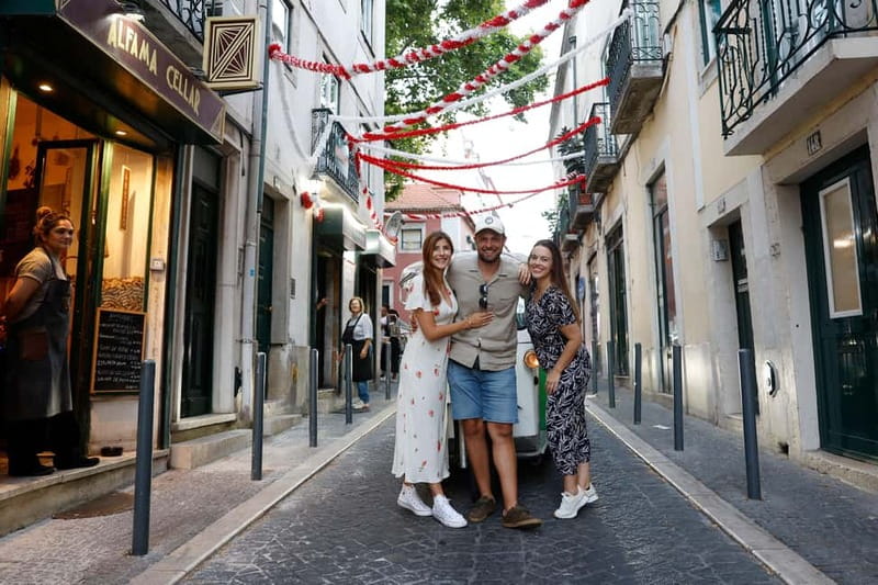 Lisbon: Private Guided Tour by Electric Tuk Tuk - Pickup and the Central Warm-Up: Rossio Square and Lisbon Cathedral