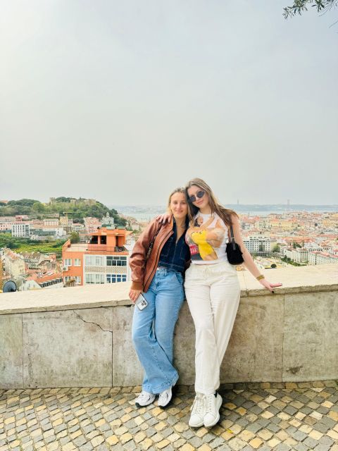 Lisbon: Private Sightseeing Tour by Tuk-Tuk - São Vicente de Fora, Graça, Pantheon passes, and the Pink Street photo stop