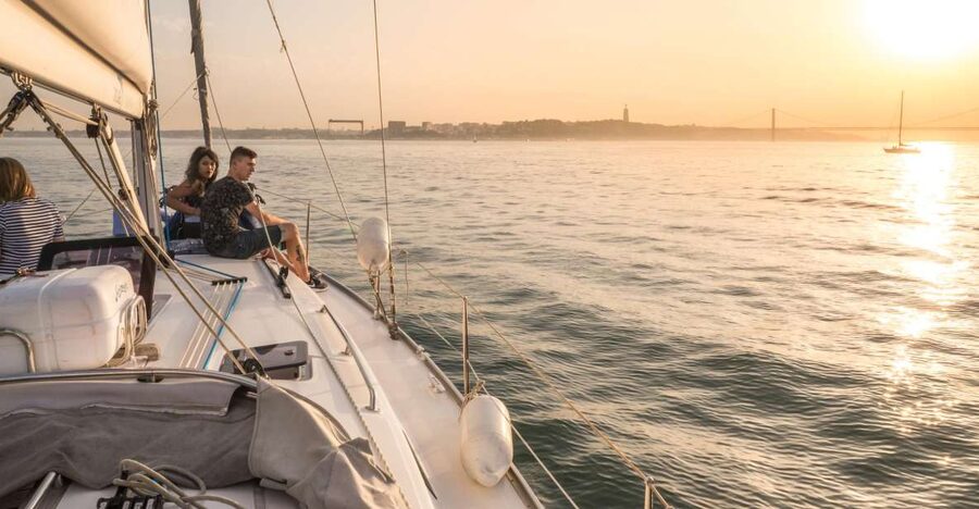 Lisbon: Private Sunset Cruise on the Tagus River with Drink - Belém marina check-in: how to find Doca de Belém, Gate 1